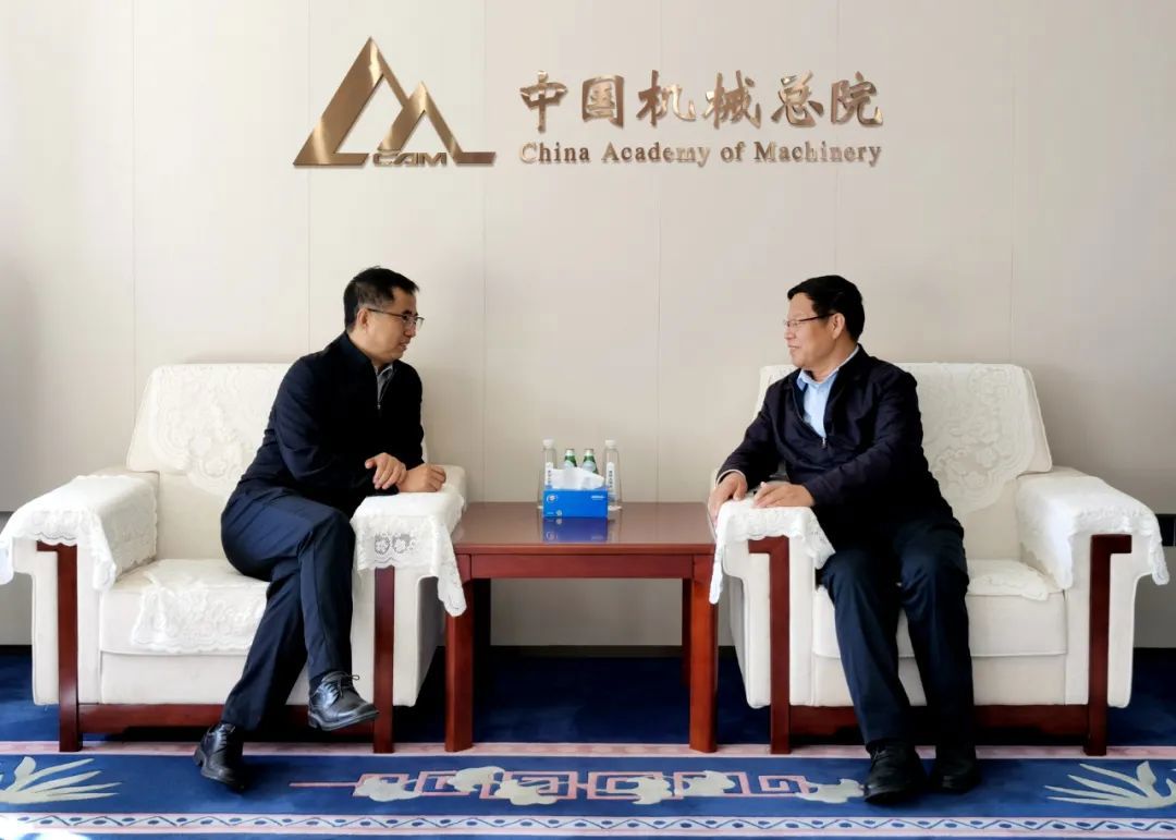 王德成會(huì )見(jiàn)東方電氣集團黨組成員、副總經(jīng)理孫國君一行